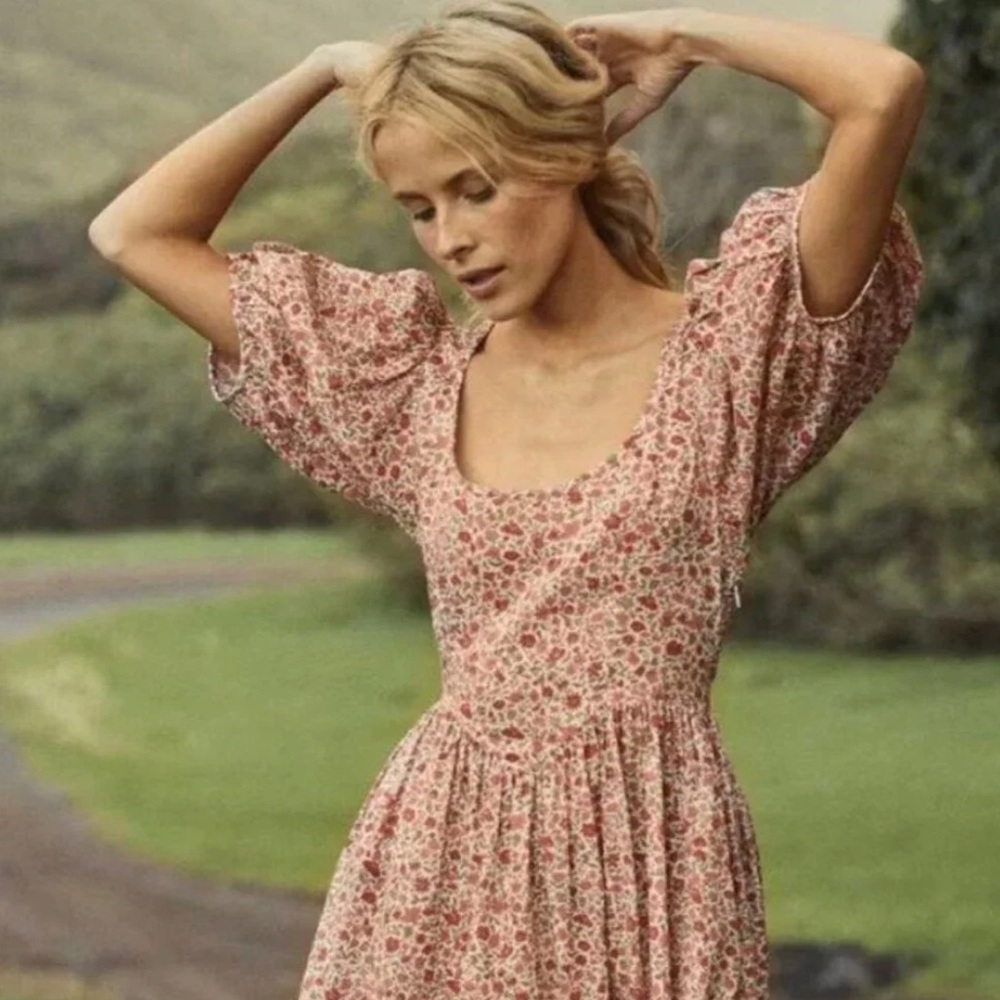 Doen Abrielle Dress in Liberty Fabric Coral Poppy Bell Floral - Picture 2 of 6